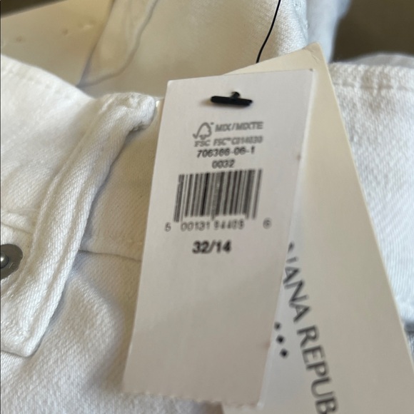 Banana Republic White Wide-Leg Jeans - Picture 5 of 5